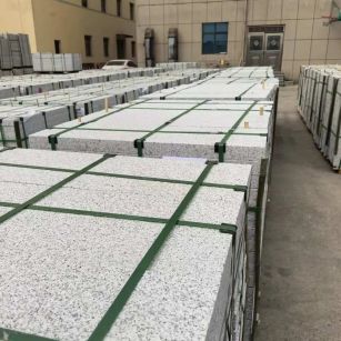 信阳 白麻花岗岩5.0公分荔枝面地铺石