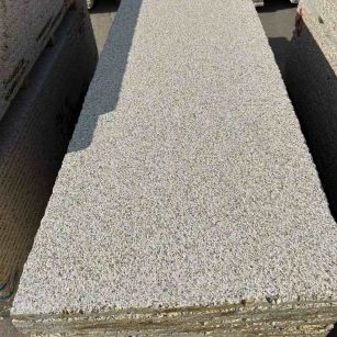 信阳 黄金麻花岗岩荔枝面毛板，半成品