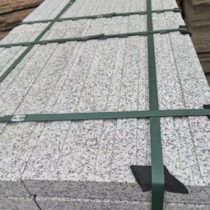 信阳 白麻花岗岩直行盲道石，盲条，地铺石