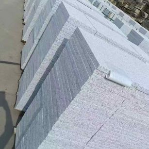 信阳 白麻荔枝面花岗岩地铺石