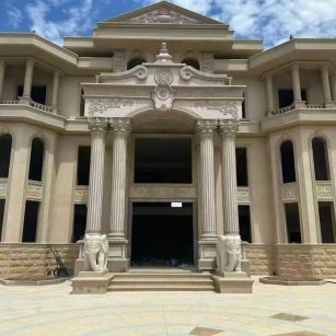 信阳 黄金麻别墅外墙干挂，大柱，大象，蘑菇石，雕花板