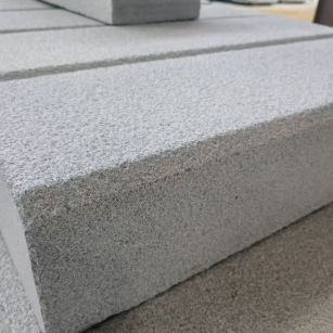 信阳 芝麻灰荔枝面路沿石