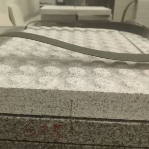 信阳 芝麻白花岗岩6.0公分荔枝面五轴加工雕刻盲点