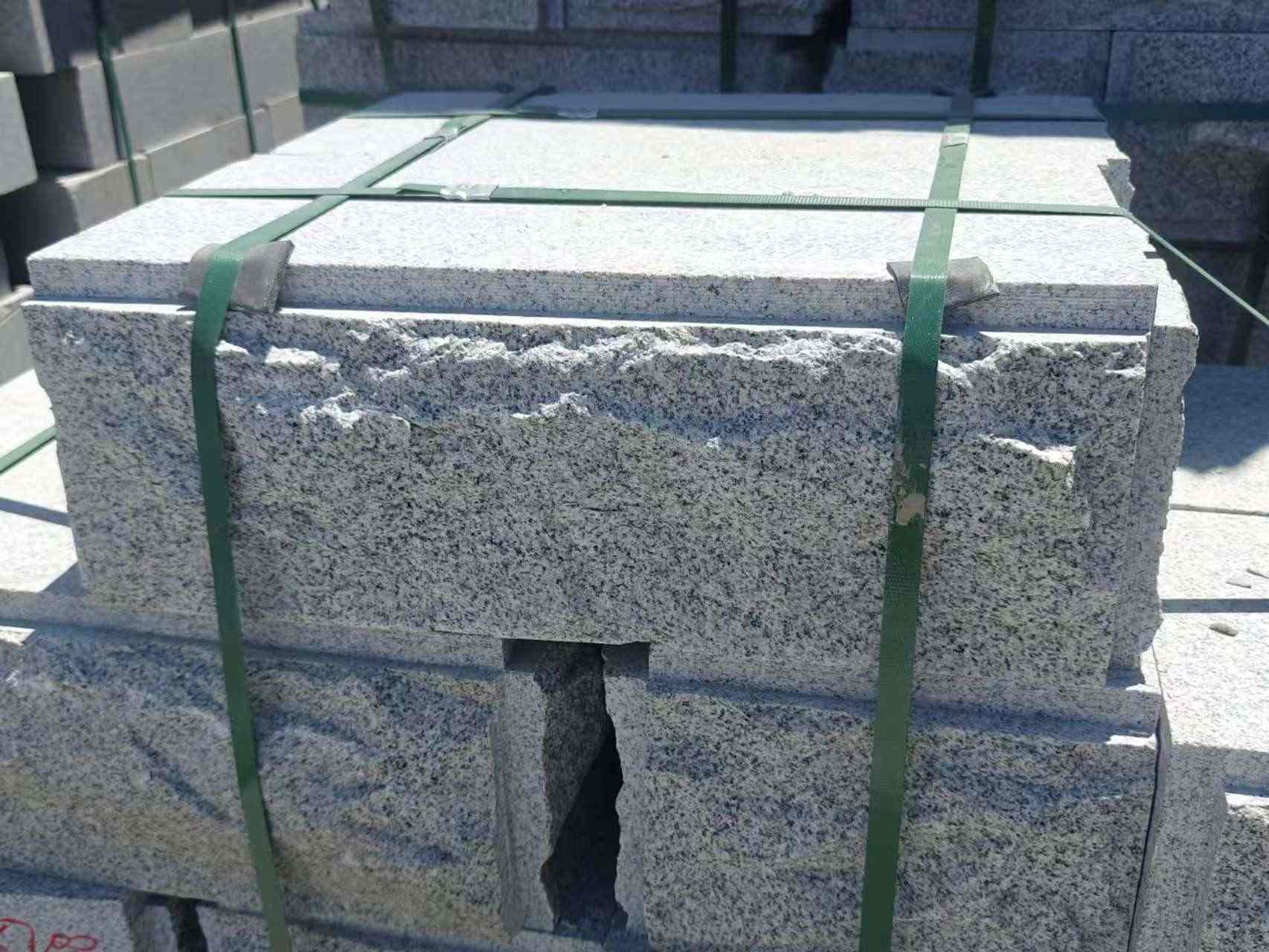 信阳 芝麻白花岗岩自然面成品