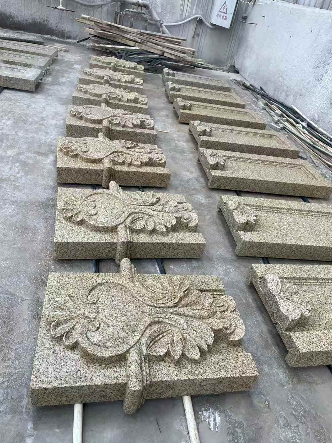 信阳 黄金麻花岗岩别墅外墙雕刻板