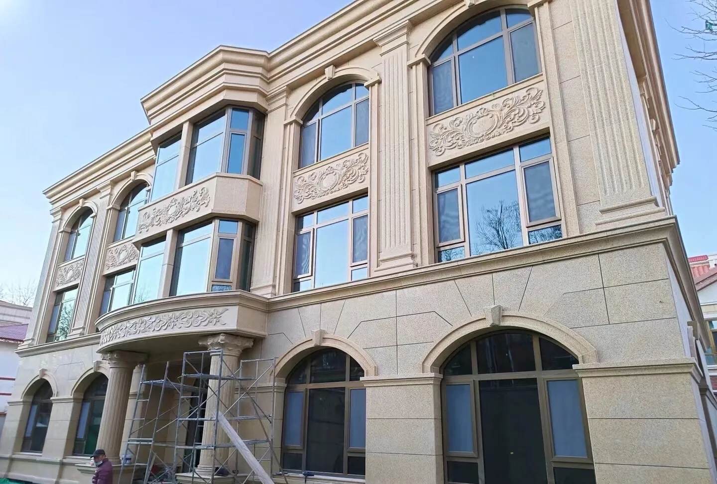 信阳 黄金麻花岗岩别墅外墙干挂