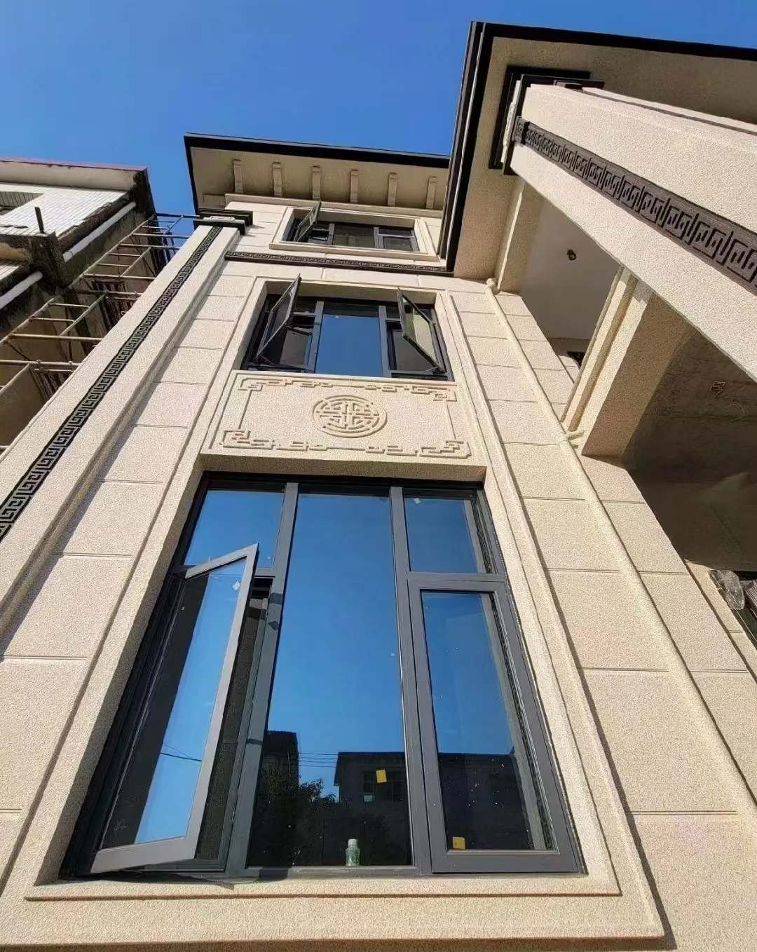 信阳 黄金麻荔枝面别墅外墙干挂效果展示