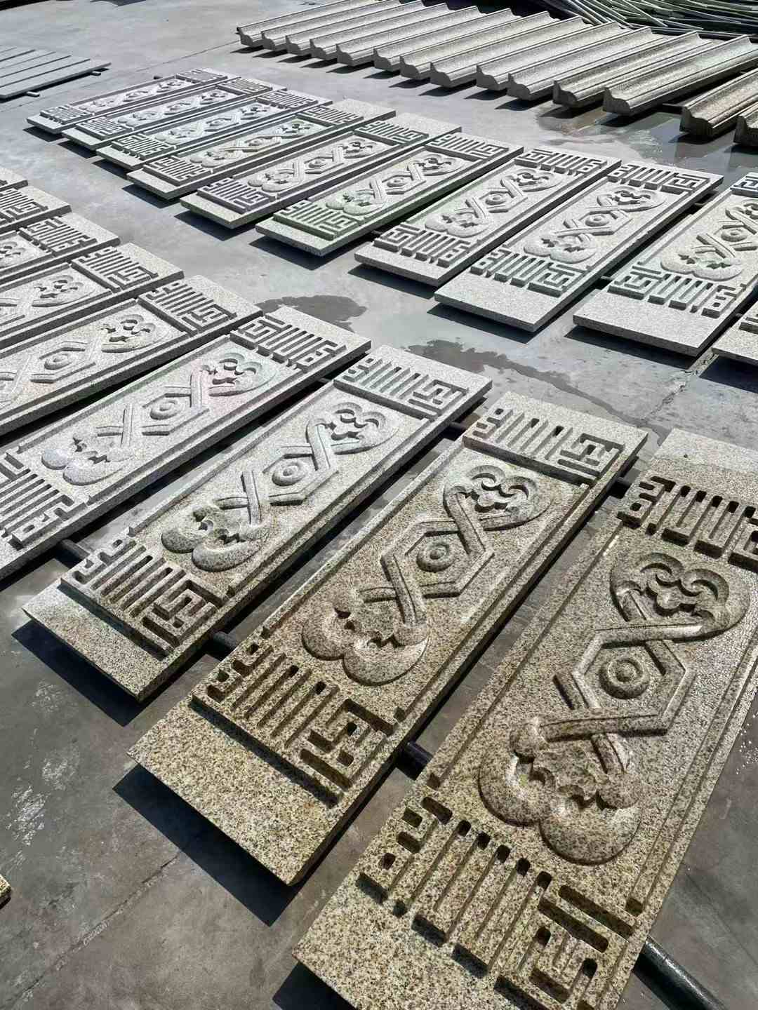 信阳 黄金麻花岗岩外墙雕刻板