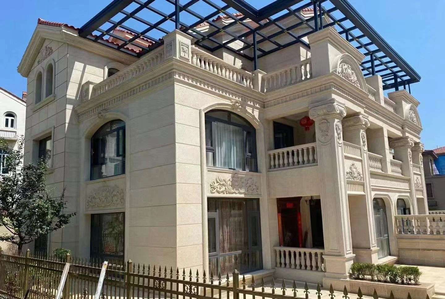 信阳 黄金麻花岗岩荔枝面别墅外墙干挂