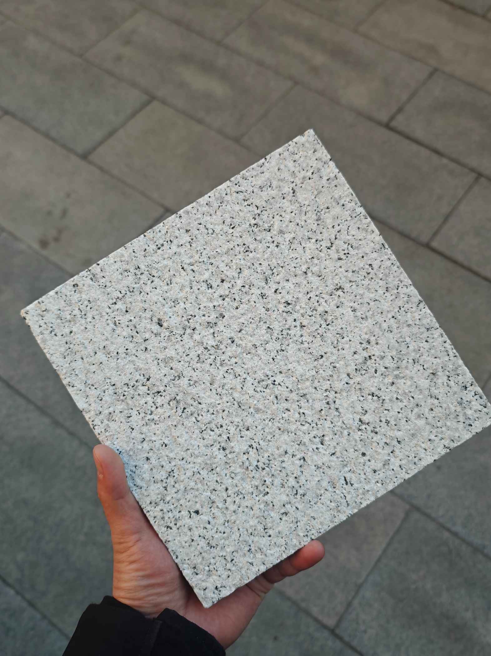 信阳 白麻荔枝面花岗岩石材