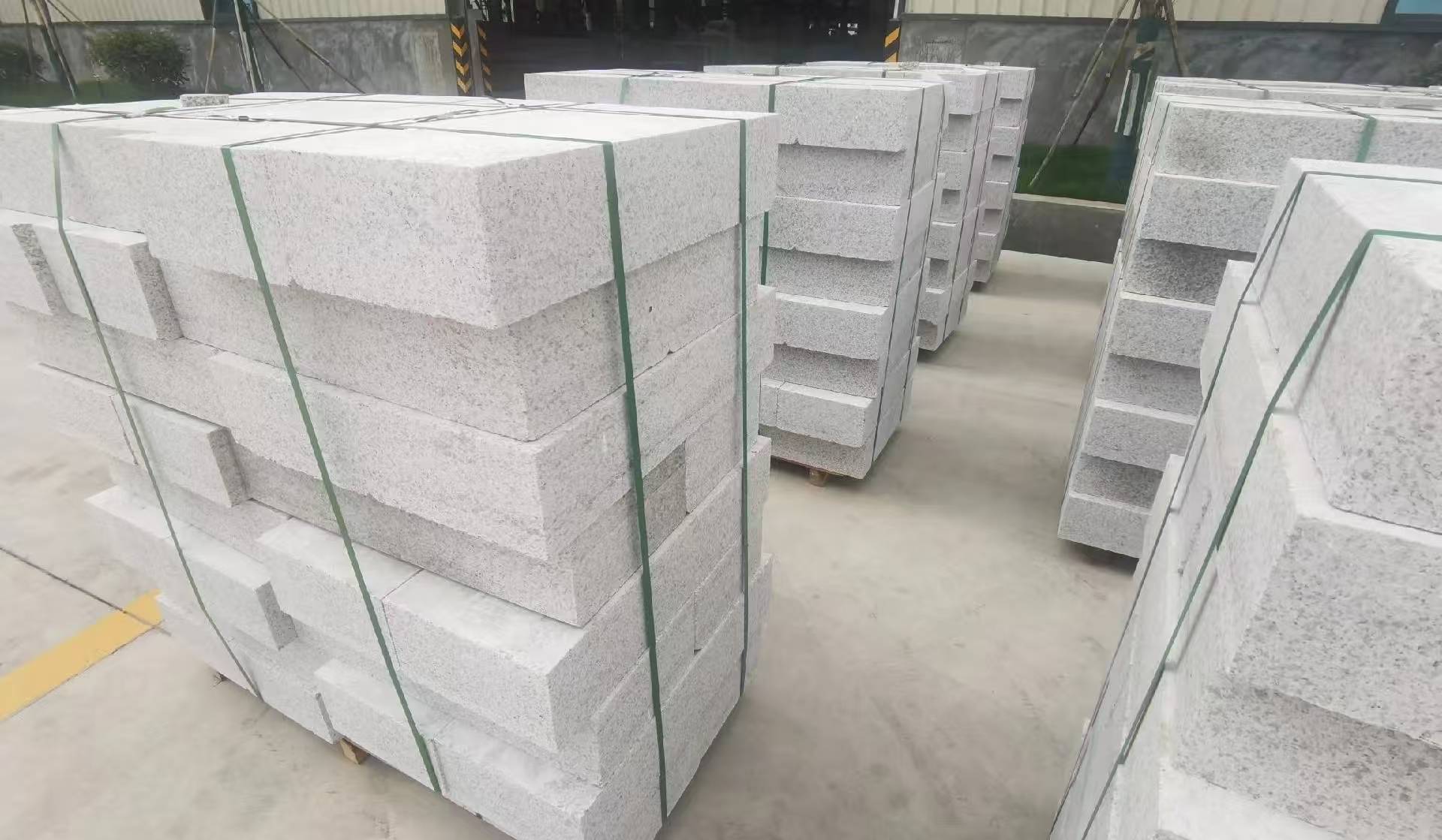 信阳 白麻花岗岩路沿石，立缘石，平缘石，路牙石，道牙石，马路牙子等